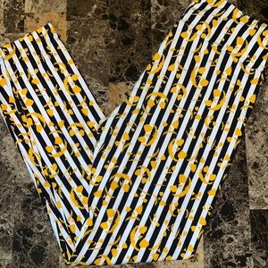 LuLaroe one size Halloween leggings